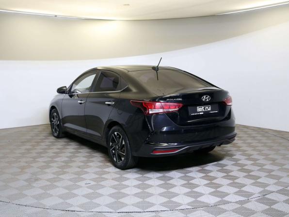 Hyundai Solaris II Рестайлинг с пробегом 2021 года, цена 1 799 000 рублей, 54000 км, седан, Автокод Объявления