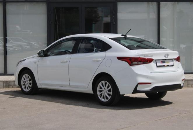 Hyundai Solaris II с пробегом 2018 года, цена 1 475 000 рублей, 125168 км, седан, Автокод Объявления