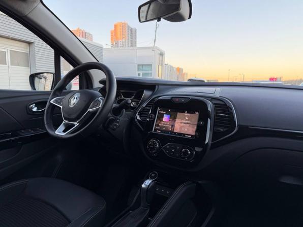 Renault Kaptur I Рестайлинг с пробегом 2021 года, цена 1 525 000 рублей, 112000 км, внедорожник, Автокод Объявления