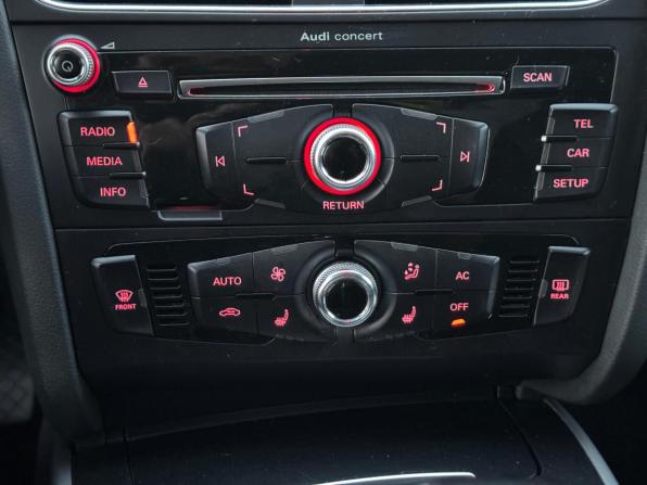 Audi A4 IV (B8) Рестайлинг с пробегом 2013 года, цена 1 265 000 рублей, 217849 км, седан, Автокод Объявления