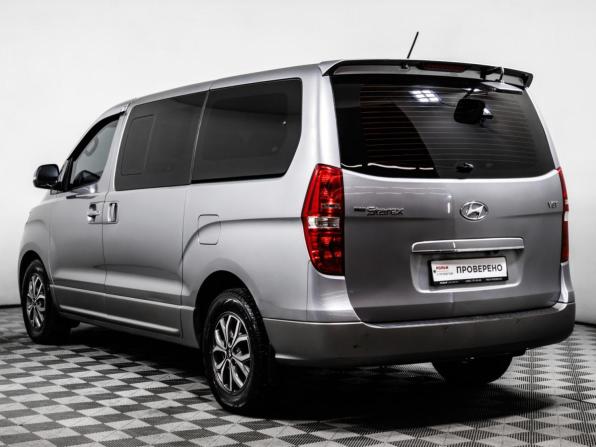 Hyundai Grand Starex I Рестайлинг 2 с пробегом 2018 года, цена 3 150 000 рублей, 135683 км, минивэн, Автокод Объявления