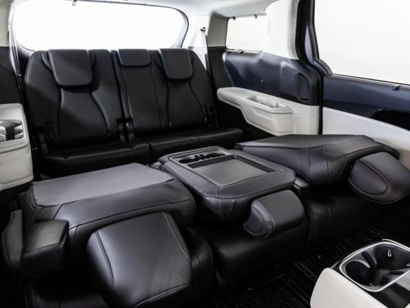 Kia Carnival IV с пробегом 2021 года, цена 3 999 000 рублей, 55899 км, минивэн, Автокод Объявления