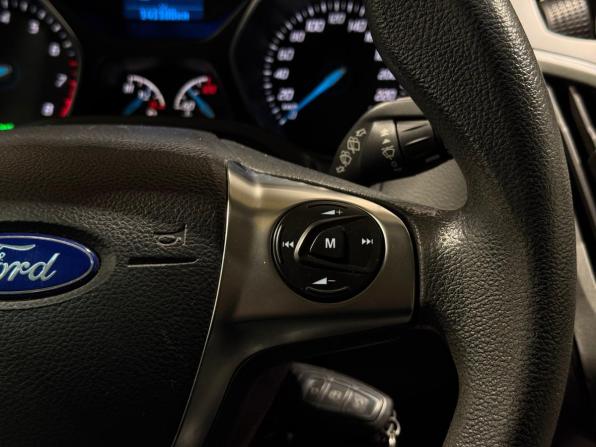 Ford Focus III с пробегом 2013 года, цена 760 000 рублей, 141187 км, хэтчбек, Автокод Объявления