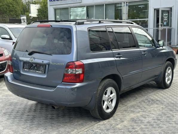 Toyota Highlander I (XU20) Рестайлинг с пробегом 2004 года, цена 799 000 рублей, 190000 км, внедорожник, Автокод Объявления
