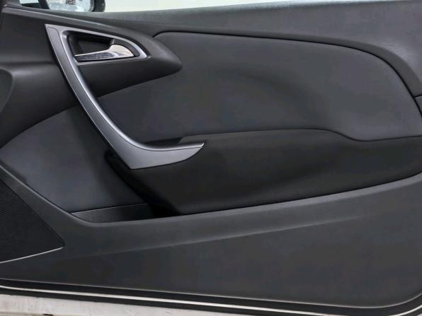 Opel Astra J Рестайлинг с пробегом 2012 года, цена 670 000 рублей, 178877 км, хэтчбек, Автокод Объявления
