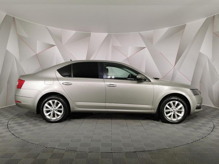Skoda Octavia III (A7) Рестайлинг Москва  - изображение 6