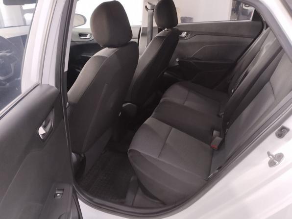 Hyundai Solaris II Рестайлинг с пробегом 2021 года, цена 1 680 000 рублей, 42790 км, седан, Автокод Объявления