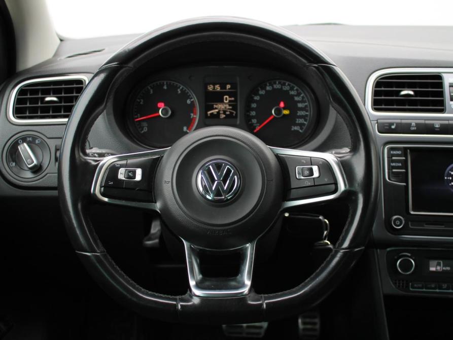 Volkswagen Polo V Рестайлинг Таганрог  - изображение 13