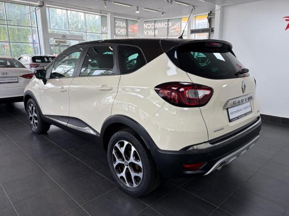 Renault Kaptur I с пробегом 2017 года, цена 1 788 000 рублей, 78065 км, внедорожник, Автокод Объявления