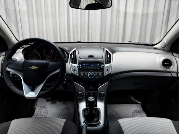 Chevrolet Cruze I Рестайлинг с пробегом 2013 года, цена 829 000 рублей, 92909 км, седан, Автокод Объявления