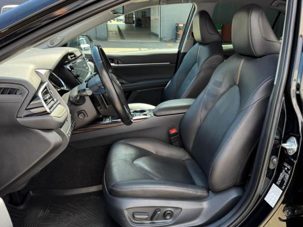 Toyota Camry VIII (XV70) Рестайлинг с пробегом 2020 года, цена 3 249 000 рублей, 124698 км, седан, Автокод Объявления