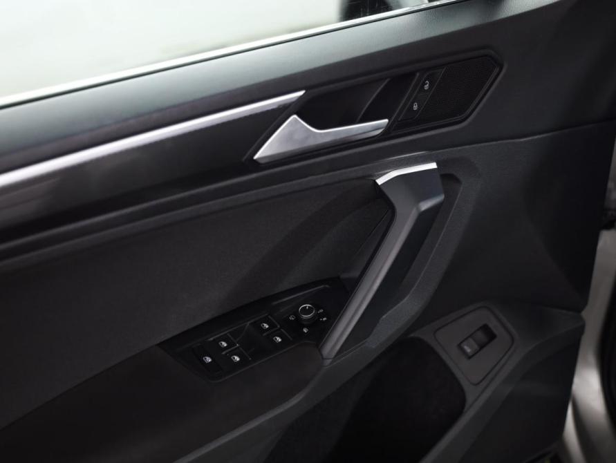 Volkswagen Tiguan II Санкт-Петербург  - изображение 21