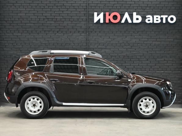 Renault Duster I Рестайлинг с пробегом 2018 года, цена 1 390 000 рублей, 176201 км, внедорожник, Автокод Объявления