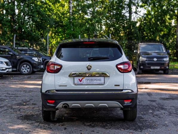 Renault Kaptur I с пробегом 2018 года, цена 1 450 000 рублей, 93576 км, внедорожник, Автокод Объявления