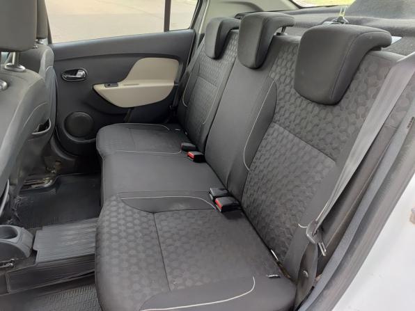 Renault Logan II с пробегом 2015 года, цена 420 000 рублей, 189526 км, седан, Автокод Объявления