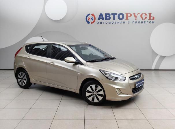 Hyundai Solaris I с пробегом 2012 года, цена 668 000 рублей, 130000 км, хэтчбек, Автокод Объявления