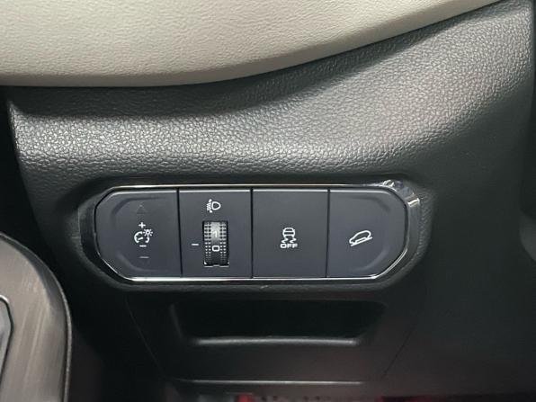 Haval Jolion I Рестайлинг с пробегом 2024 года, цена 2 185 000 рублей, 27000 км, внедорожник, Автокод Объявления