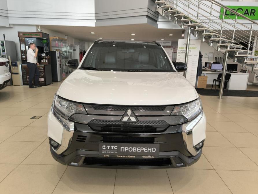 Mitsubishi Outlander III Рестайлинг 3 Казань  - изображение 2
