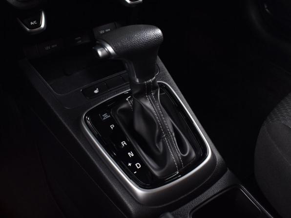 Kia Rio IV Рестайлинг с пробегом 2020 года, цена 1 349 999 рублей, 192717 км, седан, Автокод Объявления