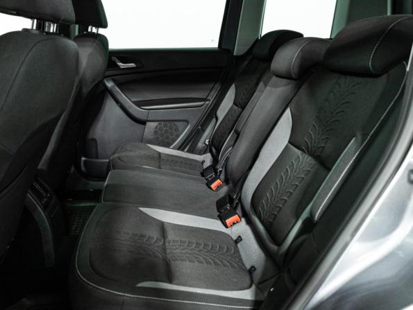 Skoda Yeti I Рестайлинг с пробегом 2015 года, цена 1 329 700 рублей, 171029 км, внедорожник, Автокод Объявления