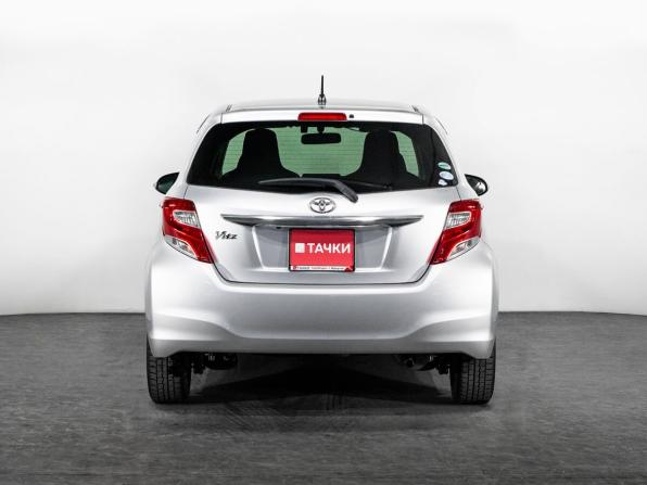 Toyota Vitz III (XP130) Рестайлинг с пробегом 2014 года, цена 780 500 рублей, 77702 км, хэтчбек, Автокод Объявления