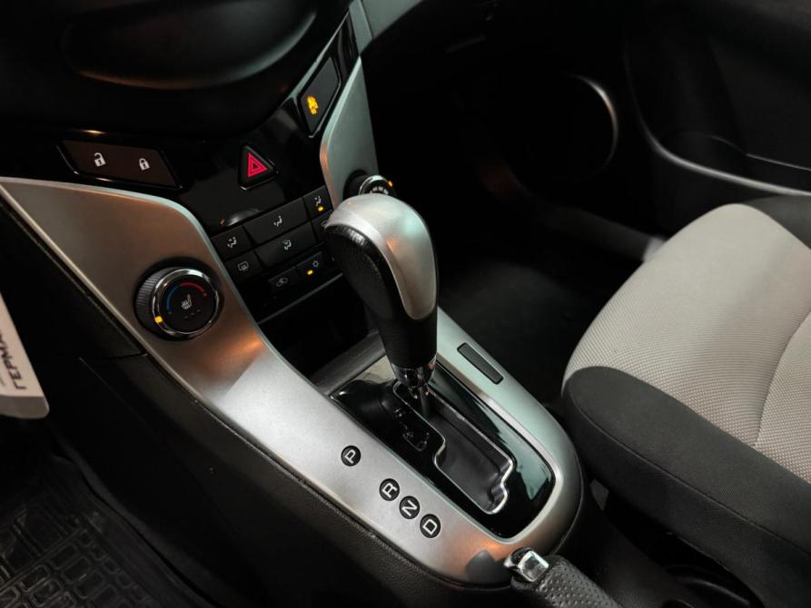 Chevrolet Cruze I Набережные Челны  - изображение 16