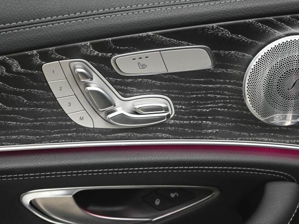 Mercedes-Benz E-Класс V (W213 S213 C238) Рестайлинг с пробегом 2020 года, цена 6 000 000 рублей, 37655 км, седан, Автокод Объявления