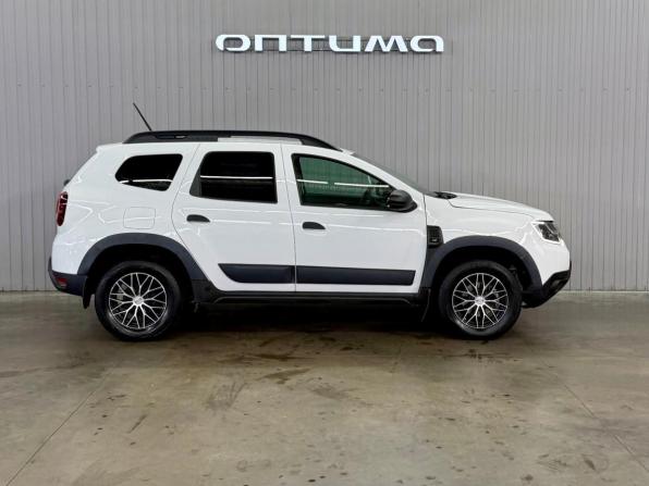 Renault Duster II с пробегом 2022 года, цена 1 697 000 рублей, 174000 км, внедорожник, Автокод Объявления