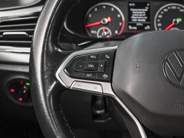 Volkswagen Polo VI с пробегом 2021 года, цена 1 450 111 рублей, 237193 км, лифтбек, Автокод Объявления