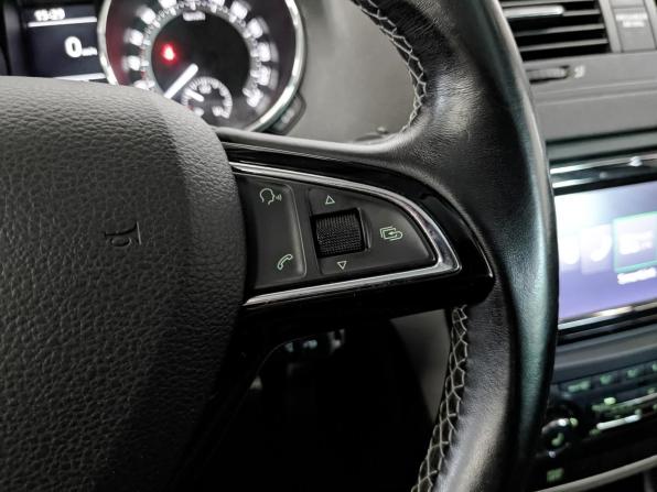 Skoda Yeti I Рестайлинг с пробегом 2016 года, цена 1 250 000 рублей, 120914 км, внедорожник, Автокод Объявления