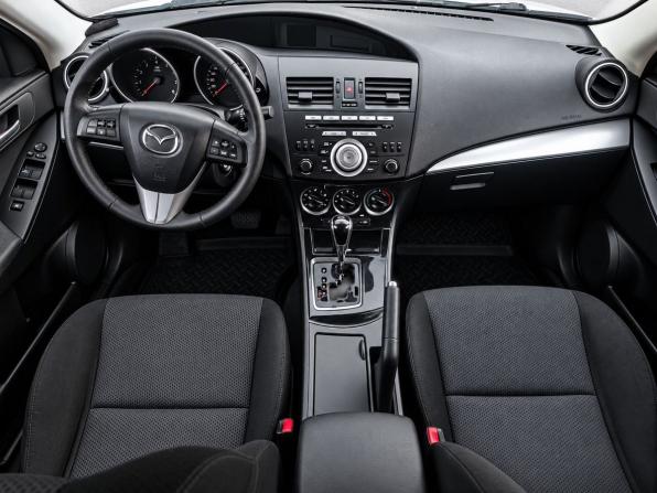 Mazda 3 II (BL) с пробегом 2011 года, цена 719 900 рублей, 304000 км, седан, Автокод Объявления