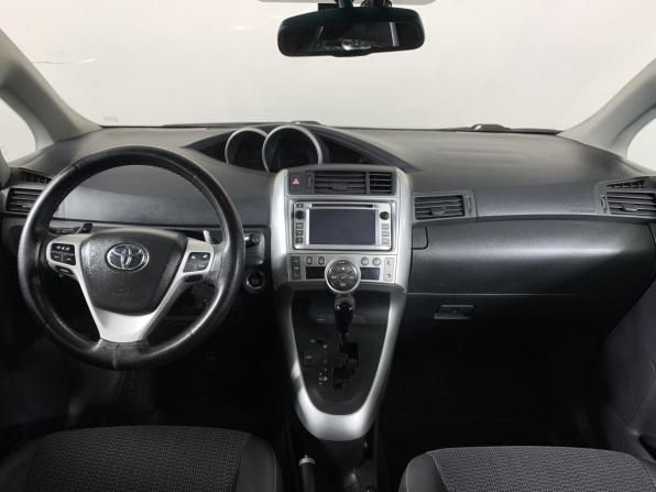 Toyota Verso I Рестайлинг с пробегом 2012 года, цена 860 000 рублей, 272708 км, компактвэн, Автокод Объявления