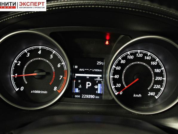 Mitsubishi Outlander II Рестайлинг с пробегом 2010 года, цена 1 157 000 рублей, 229280 км, внедорожник, Автокод Объявления