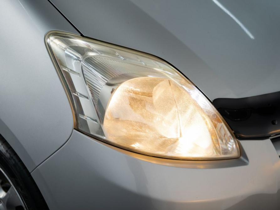 Toyota Passo Sette Иркутск  - изображение 17