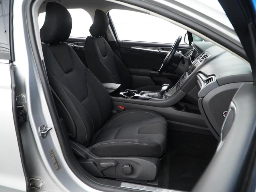 Ford Mondeo V Москва  - изображение 8