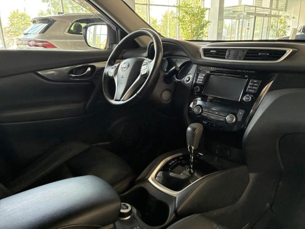 Nissan X-Trail III с пробегом 2017 года, цена 1 749 000 рублей, 140000 км, внедорожник, Автокод Объявления