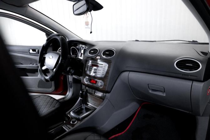 Ford Focus II Рестайлинг с пробегом 2008 года, цена 530 000 рублей, 161441 км, седан, Автокод Объявления