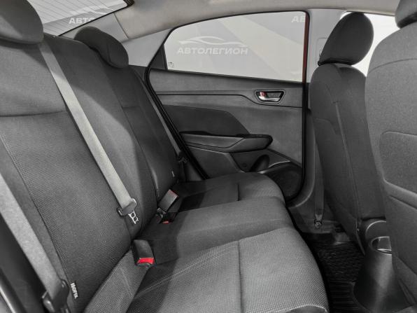 Hyundai Solaris II Рестайлинг с пробегом 2021 года, цена 1 443 000 рублей, 68752 км, седан, Автокод Объявления