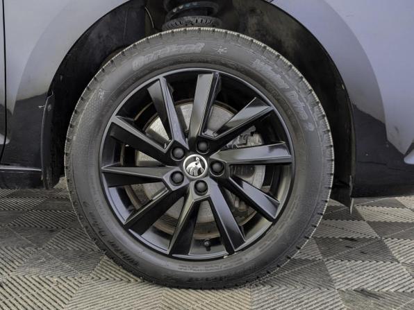 Skoda Rapid II с пробегом 2021 года, цена 1 750 000 рублей, 63531 км, лифтбек, Автокод Объявления