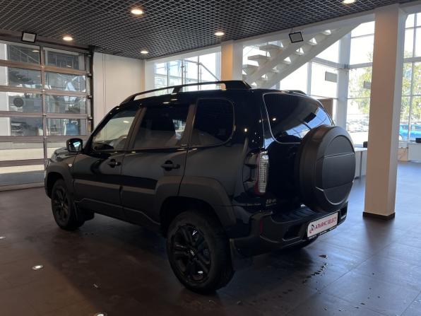 Lada (ВАЗ) Niva Travel I с пробегом 2022 года, цена 1 085 000 рублей, 61233 км, внедорожник, Автокод Объявления
