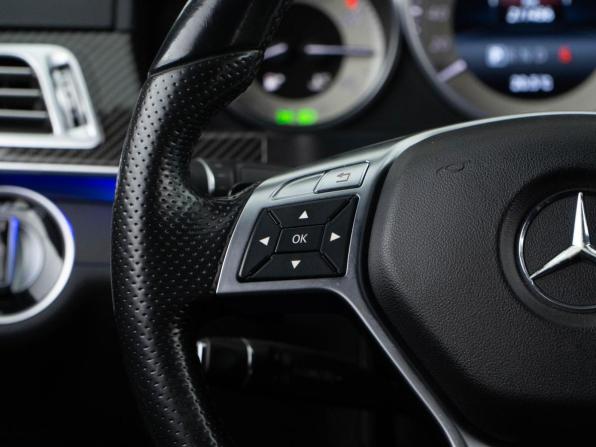 Mercedes-Benz E-Класс IV (W212 S212 C207) Рестайлинг с пробегом 2014 года, цена 2 100 046 рублей, 211456 км, седан, Автокод Объявления
