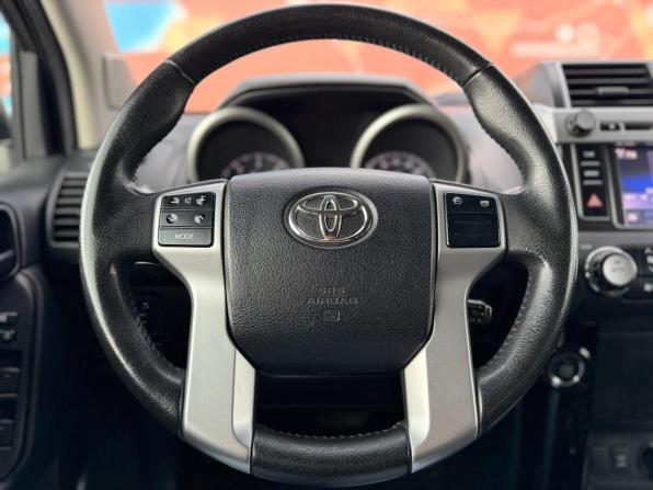 Toyota Land Cruiser Prado 150 Series Рестайлинг 1 с пробегом 2015 года, цена 3 500 000 рублей, 174000 км, внедорожник, Автокод Объявления