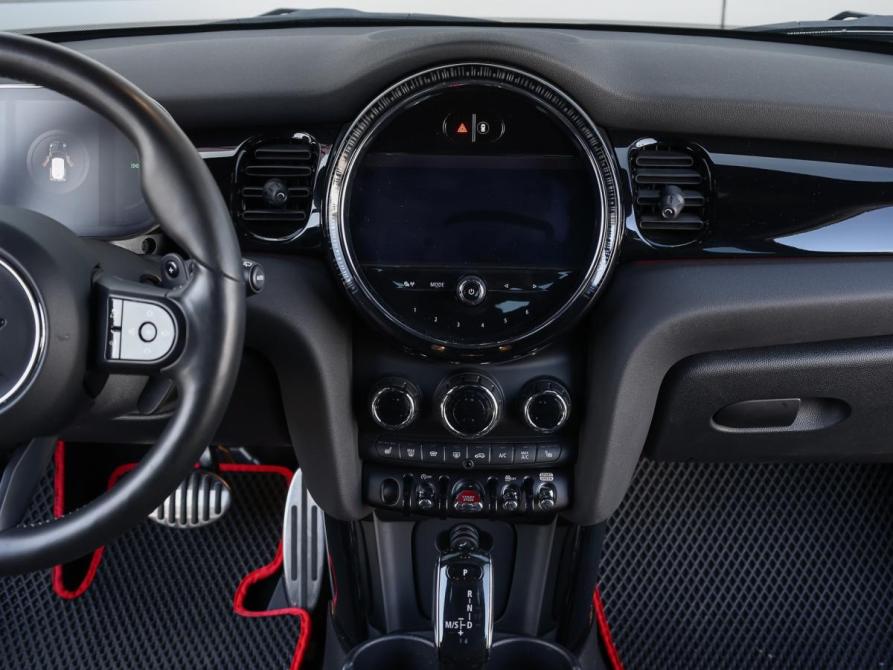 Mini Hatch III (F55/F56) Рестайлинг 2 Москва  - изображение 14