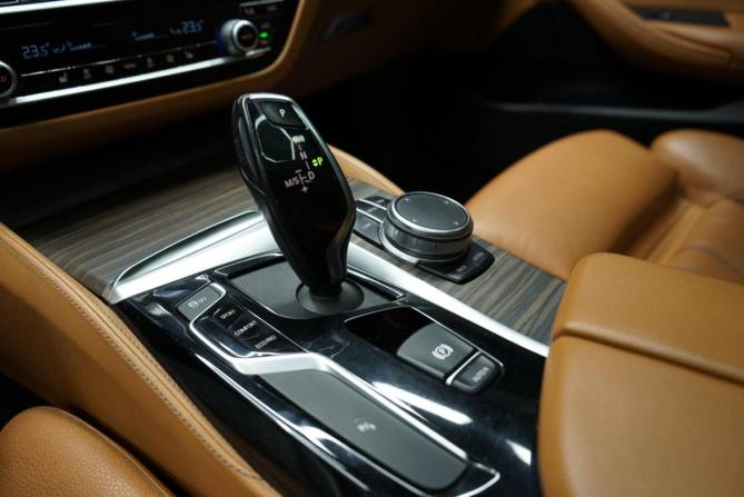 BMW 5 серии VII (G30/G31/G38) с пробегом 2018 года, цена 3 750 000 рублей, 89000 км, седан, Автокод Объявления