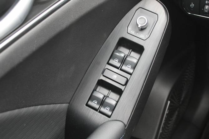 Haval Jolion I Рестайлинг с пробегом 2024 года, цена 1 850 000 рублей, 46000 км, внедорожник, Автокод Объявления