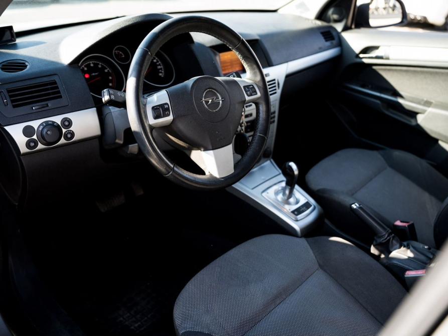 Opel Astra H Рестайлинг Ростов-на-Дону  - изображение 20