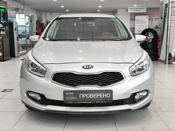 Kia Ceed II с пробегом 2012 года, цена 850 000 рублей, 231236 км, хэтчбек, Автокод Объявления