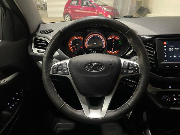 Lada (ВАЗ) Vesta I с пробегом 2021 года, цена 1 388 000 рублей, 42238 км, универсал, Автокод Объявления