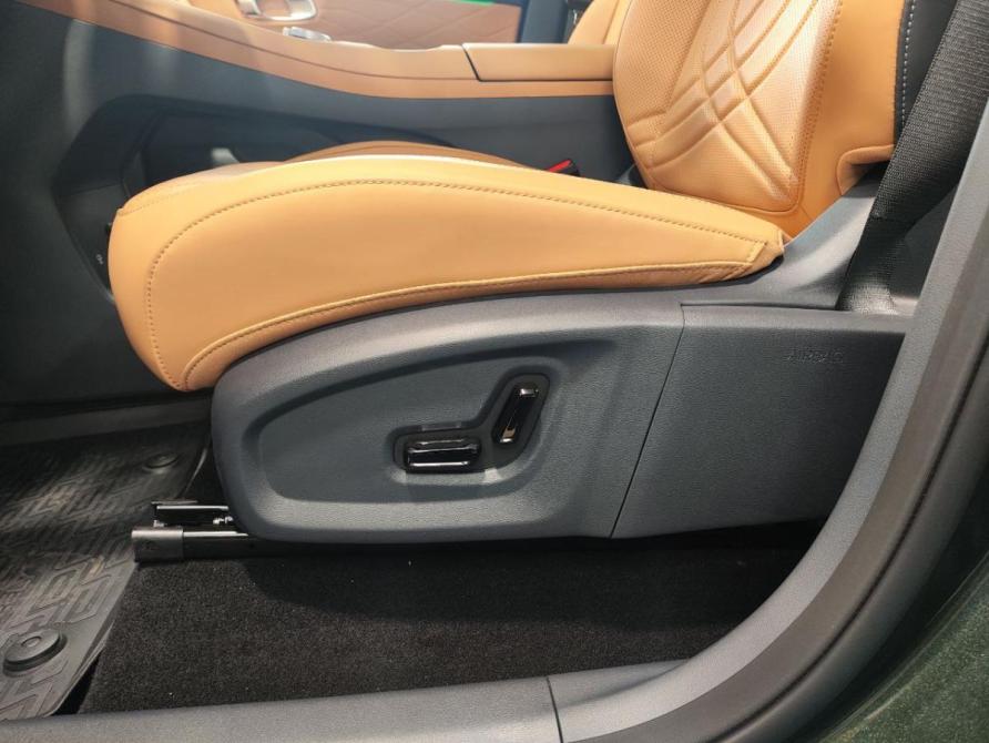 Geely EX5 EM-i Нижний Новгород  - изображение 17