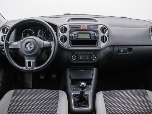 Volkswagen Tiguan I с пробегом 2011 года, цена 880 000 рублей, 185122 км, внедорожник, Автокод Объявления